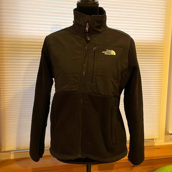 The North Face Denali Black Polartec Jacket - Picture 1 of 3